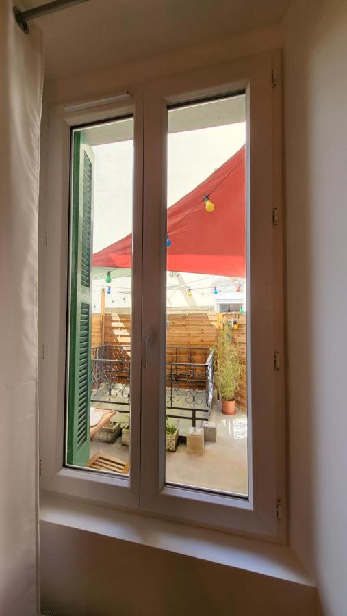 Escapade A Lourdes Dans Beau T2 Avec Terrasse - Proche Gare Et Centre Ville Luaran gambar
